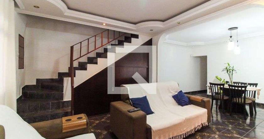 Casa à Venda - Itaquera, 5 Quartos,  298 m2
