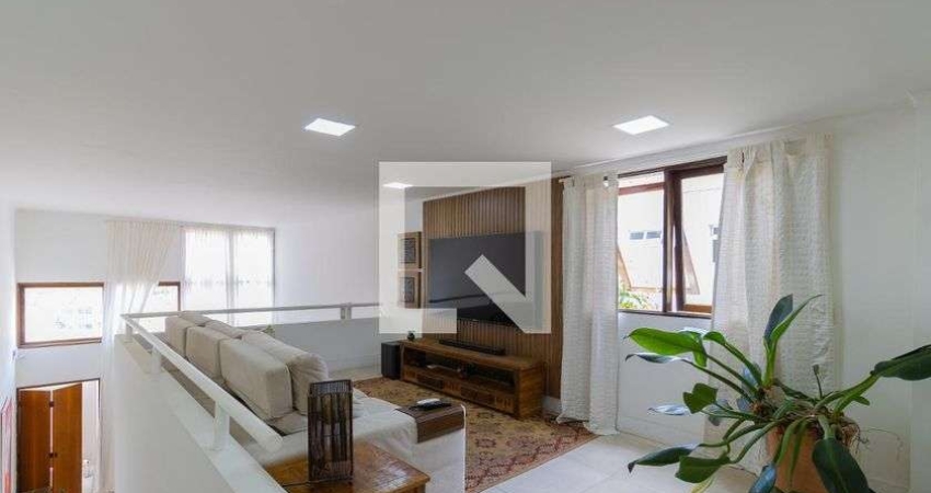 Casa à Venda - Jardim Londrina, 3 Quartos,  280 m2