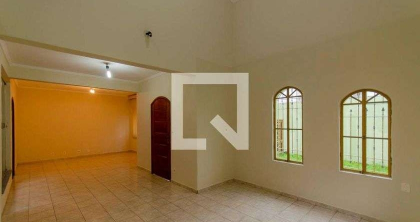 Casa à Venda - Cidade Patriarca, 3 Quartos,  220 m2