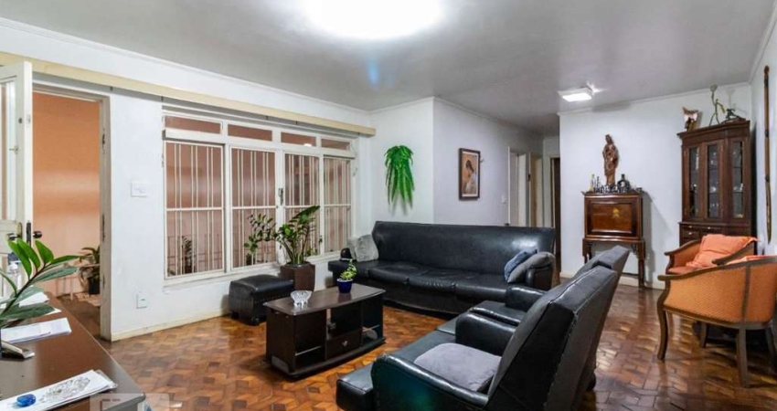 Casa à Venda - Ipiranga, 6 Quartos,  245 m2