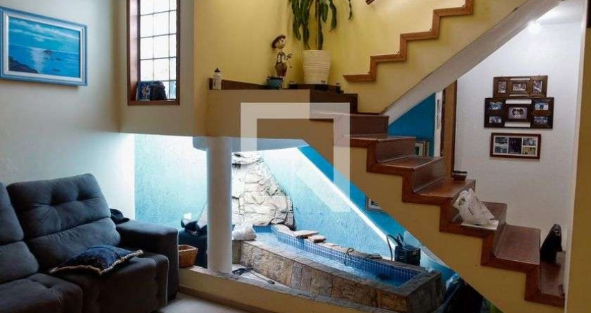 Casa à Venda - Quitaúna, 3 Quartos,  320 m2