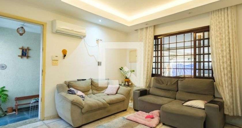 Casa à Venda - Tatuapé, 4 Quartos,  180 m2