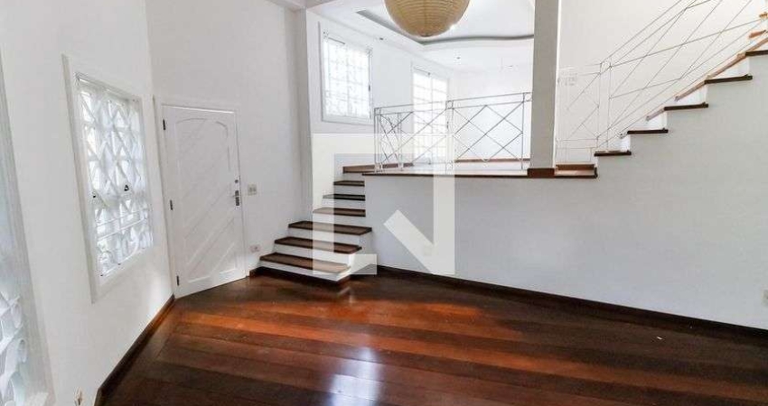 Casa à Venda - Jardim Londrina, 3 Quartos,  178 m2