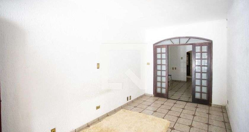 Casa à Venda - Assunção, 2 Quartos,  405 m2