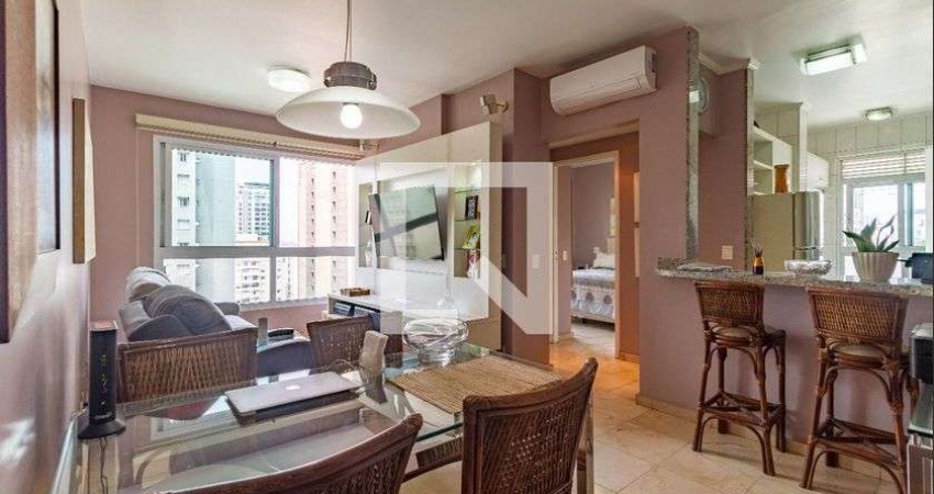 Apartamento à Venda - Jardim Paulista, 1 Quarto,  70 m2