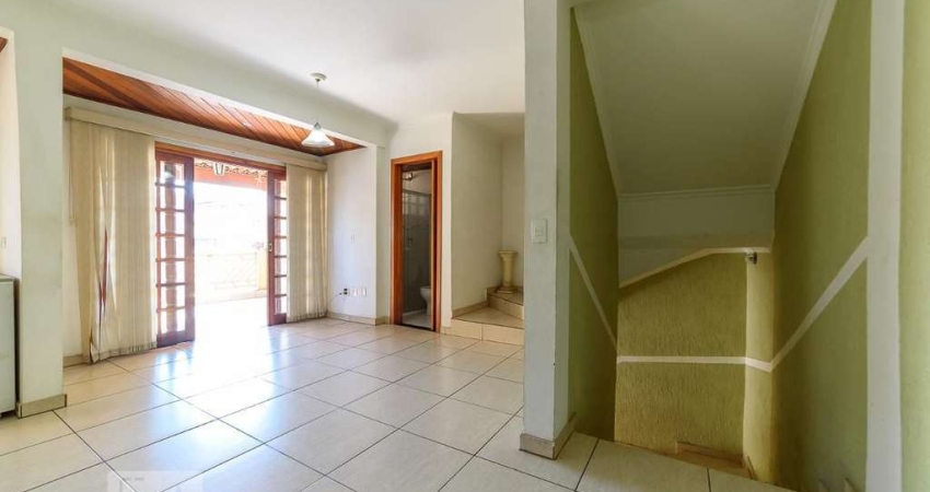 Casa à Venda - Rudge Ramos, 2 Quartos,  530 m2