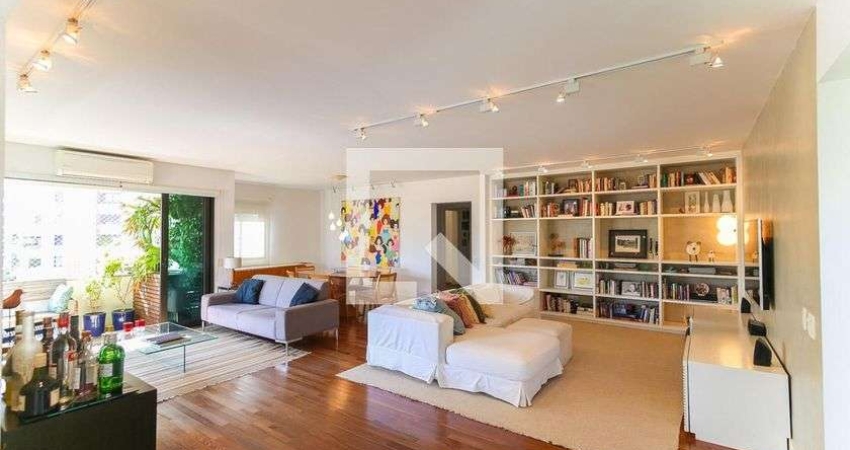 Apartamento à Venda - Real Parque, 3 Quartos,  213 m2