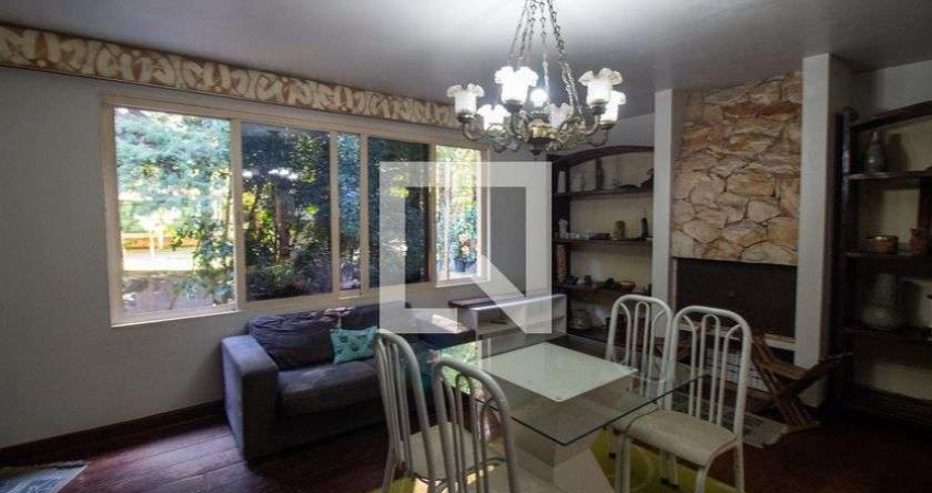 Casa à Venda - Santo Amaro , 3 Quartos,  249 m2