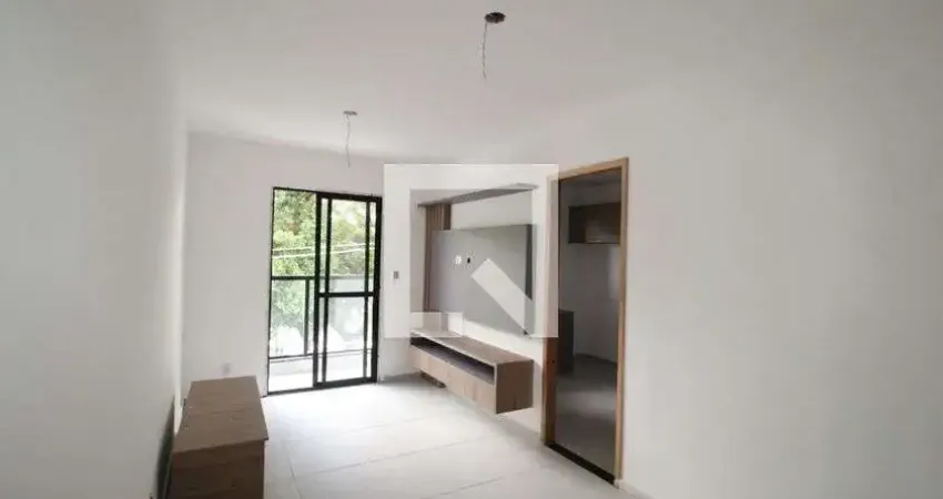Apartamento à Venda - Vila Guilhermina, 2 Quartos,  47 m2