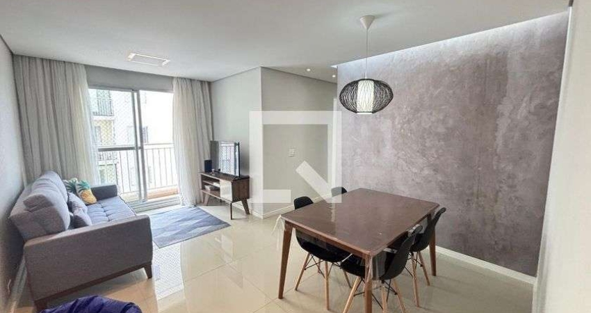Apartamento à Venda - Vila América, 3 Quartos,  71 m2