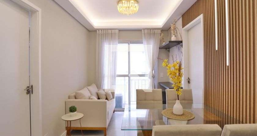 Apartamento à Venda - Vila Invernada, 2 Quartos,  39 m2