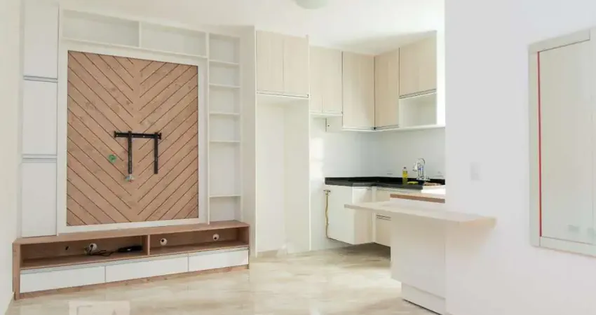 Apartamento à Venda - Vila Apiai, 2 Quartos,  39 m2