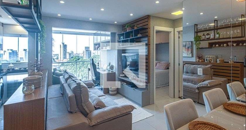 Apartamento à Venda - Bosque da Saúde, 1 Quarto,  45 m2