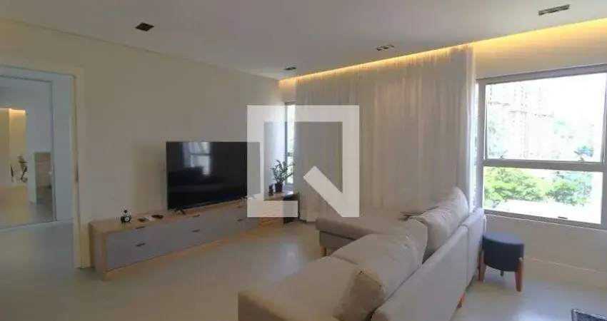 Apartamento à Venda - Campo Grande, 1 Quarto,  70 m2