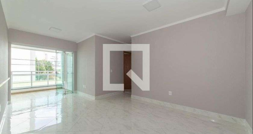Apartamento à Venda - Bosque da Saúde, 2 Quartos,  63 m2