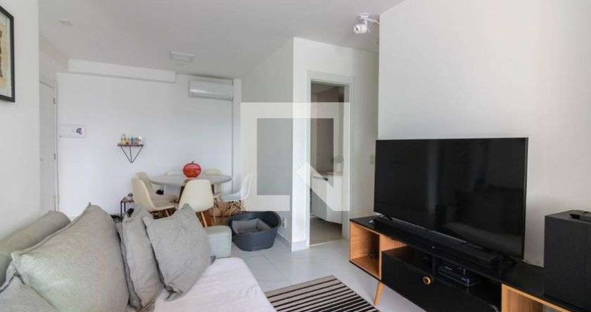 Apartamento à Venda - Chácara Santo Antonio, 2 Quartos,  67 m2