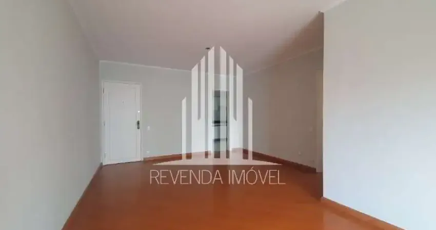Aluguel de Apartamento de 3 Quartos em Moema, São Paulo - SP: 1 suíte, 2 banheiros, 2 vagas, 110m². Aproveite!