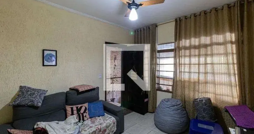 Casa com 2 quartos à venda na Rua dos Bolivianos, --, Ponte Rasa, São Paulo