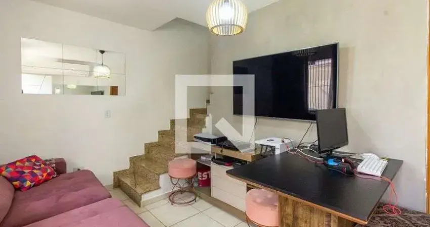 Casa com 2 quartos à venda na Rua Alda Vieira, --, Vila Carrão, São Paulo