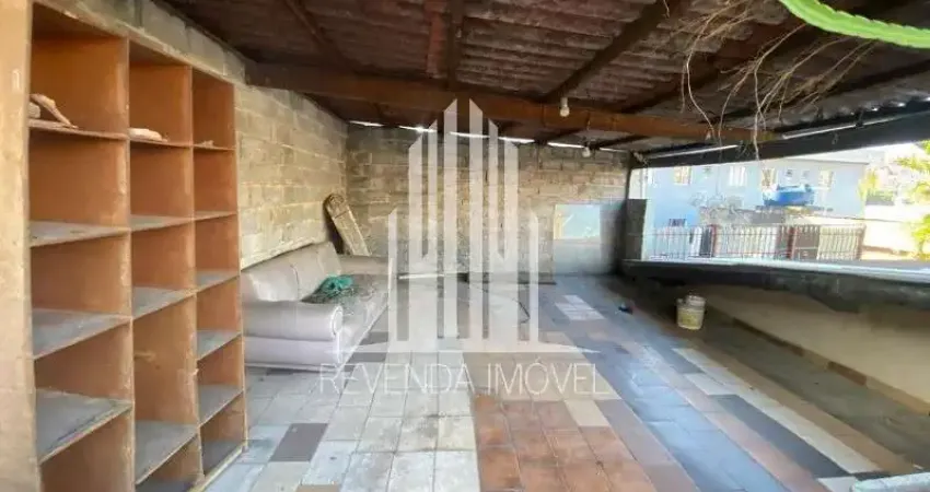 Casa com 4 quartos à venda na Rua Maria Blanchard, --, Capão Redondo, São Paulo