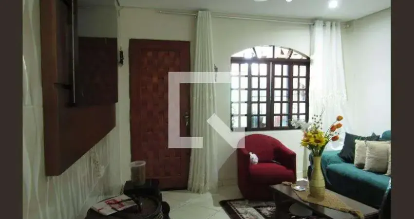 Casa com 2 quartos à venda na Avenida Santiago Rodilha, --, Veloso, Osasco