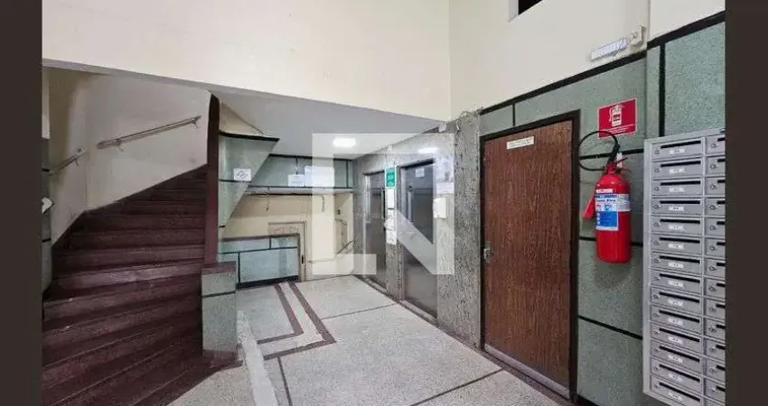 Kitnet / Stúdio à venda na Rua das Carmelitas, --, Liberdade, São Paulo