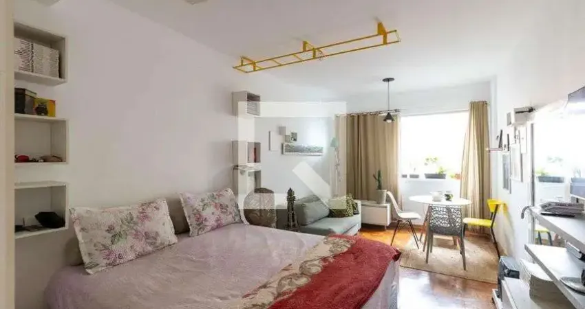 Kitnet / Stúdio à venda na Rua Vinte e Quatro de Maio, --, Centro, São Paulo