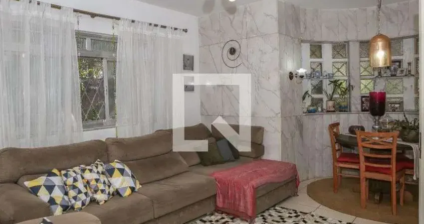 Casa com 3 quartos à venda na Rua Guararapes, --, Lapa, São Paulo