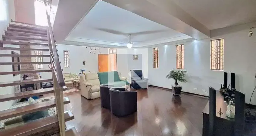 Casa com 3 quartos à venda na Rua Barra do Chapéu, --, Vila Romana, São Paulo