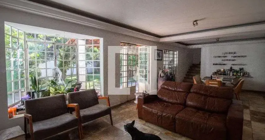 Casa com 3 quartos à venda na Rua Carlos de Mesquita, --, Jardim Jussara, São Paulo