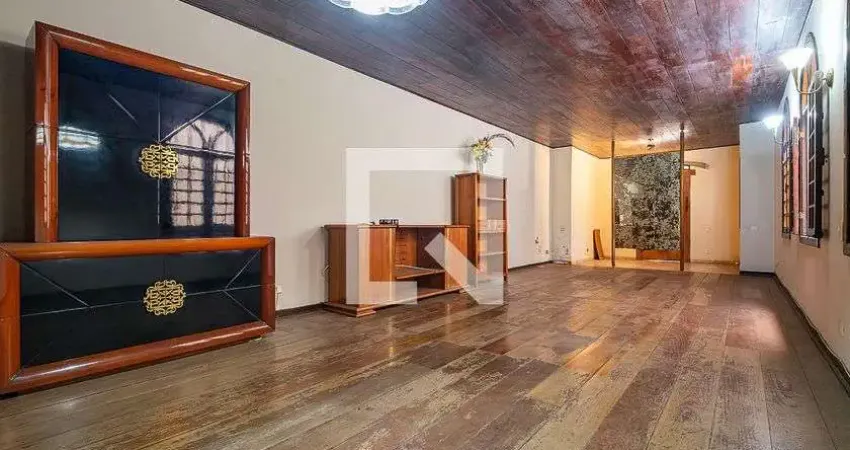 Casa com 3 quartos à venda na Rua Herculano, --, Sumaré, São Paulo