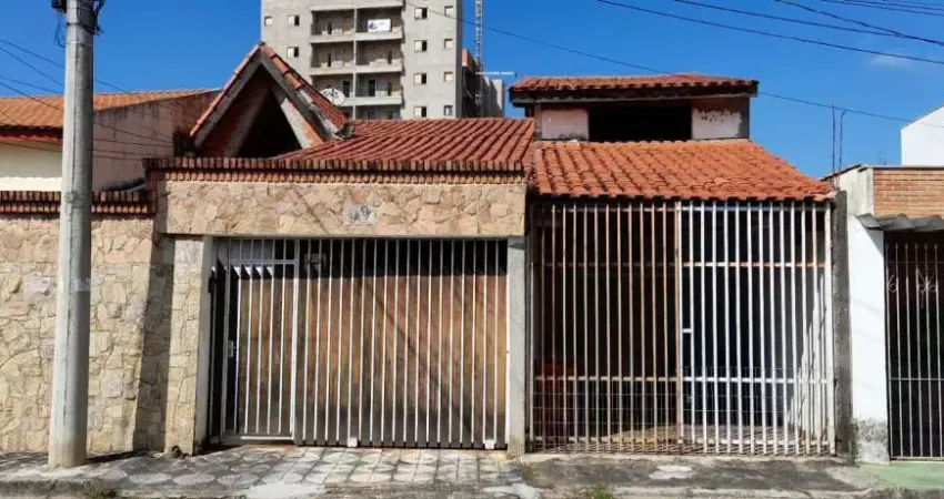 Casa com 4 quartos à venda na Rua Xavier de Toledo, 42, Vila Fiori, Sorocaba