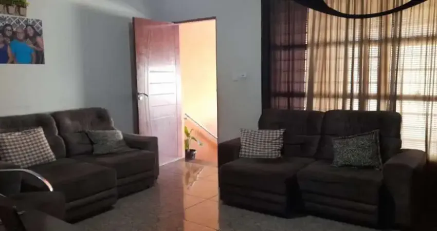 Casa com 3 quartos à venda na Avenida Doutor Ulysses Guimarães, 133, Parque das Laranjeiras, Sorocaba