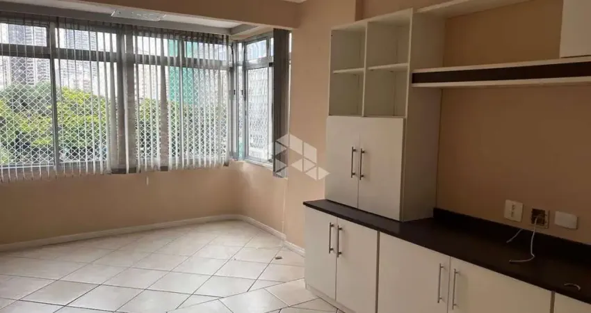 Apartamento com 3 quartos à venda na Rua Padre Antônio Tomás, 248, Água Branca, São Paulo
