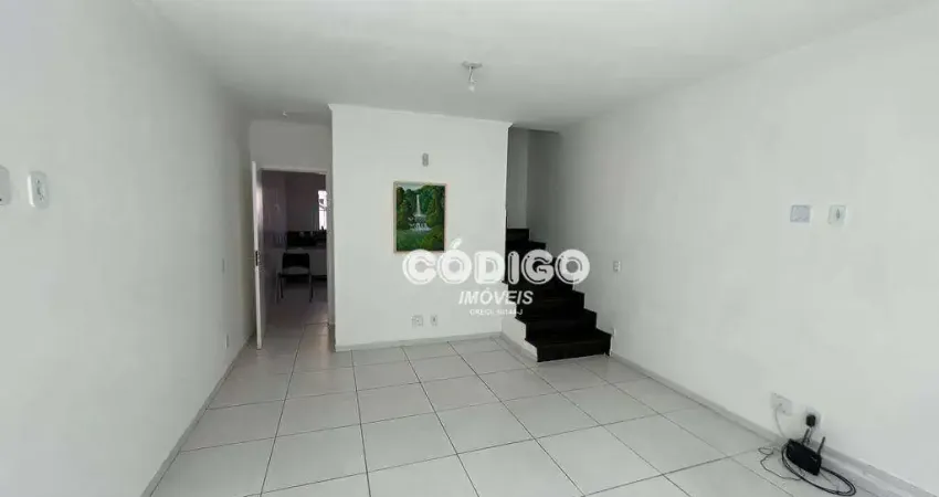 Sobrado com 3 dormitórios para alugar, 200 m² por R$ 5.002,00/mês - Vila Paulicéia - São Paulo/SP