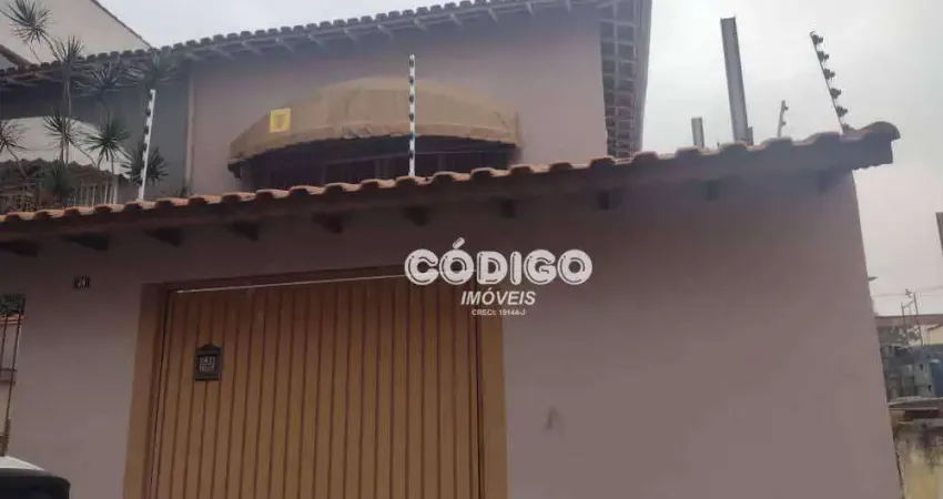 Sobrado com 3 dormitórios à venda, 200 m² por R$ 600.000,00 - Vila Galvão - Guarulhos/SP