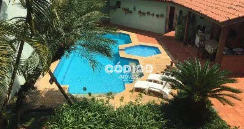 Sobrado com 3 dormitórios para alugar, 500 m² por R$ 12.600/mês - Vila Rosália - Guarulhos/SP