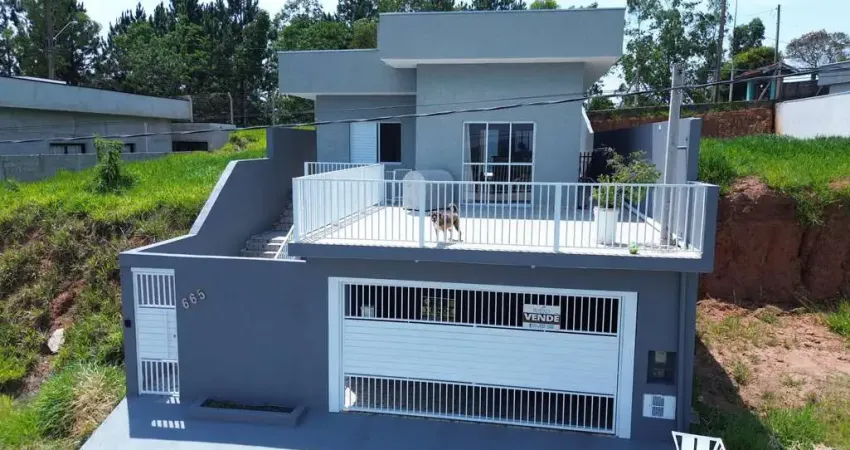 Casa à venda  |  Piracaia | Imóvel novo | Piscina | Aceita Pet | Linda Vista | Residencial Mantique