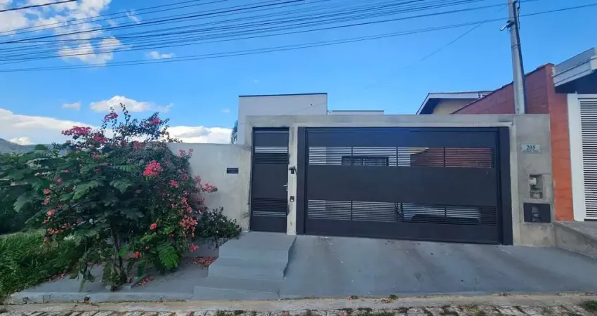 Casa à venda|  Pouso Alegre | Piracaia, SP | Excelente oportunidade | Casa Nova