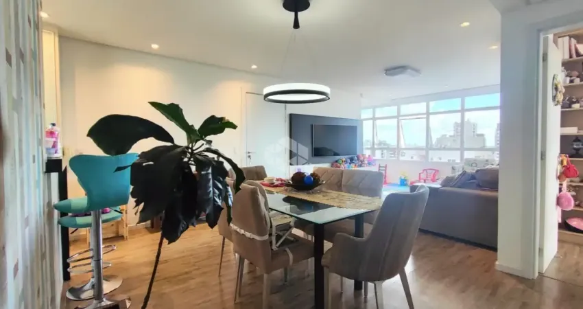 Apartamento 3 Dormitórios no Bairro Exposição em Caxias do Sul