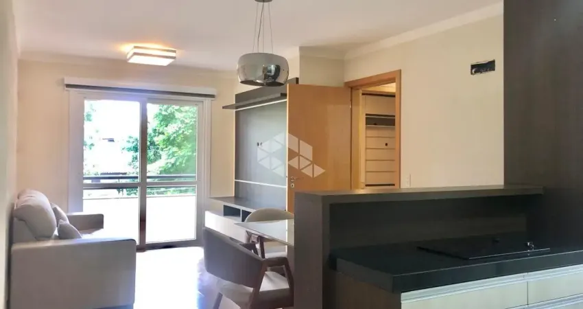 Apartamento 2 Dormitórios Semimobiliado no Bairro Madureira em Caxias do Sul