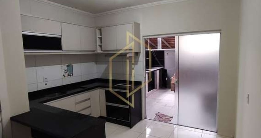 SOBRADO À VENDA NO BAIRRO PARANAGUAMIRIM - Joinville/SC