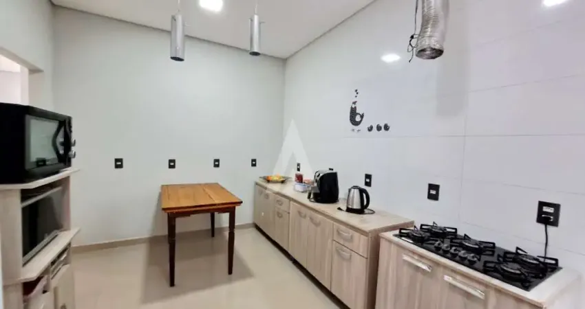 Casa com 3 quartos à venda na Eugenio Kruger, --, Glória, Joinville