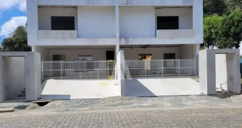 Casa com 3 quartos à venda na Rua Lindóia, --, Glória, Joinville