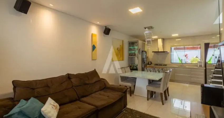 Casa com 3 quartos à venda na Rua Saldanha Marinho, --, Saguaçu, Joinville