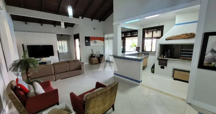 Casa com 4 quartos à venda na Rua João José Clemente, --, Costa e Silva, Joinville