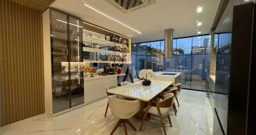 Casa com 3 quartos à venda na Rua Almirante Jaceguay, --, Santo Antônio, Joinville