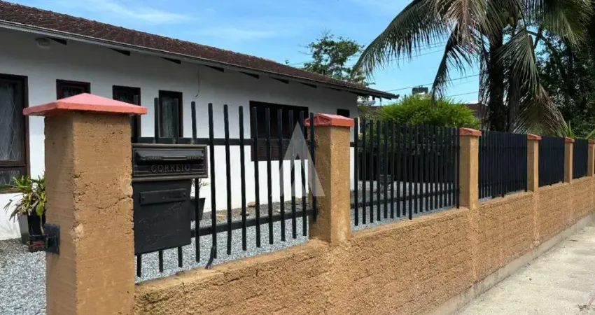Casa com 3 quartos à venda na Rua Santa Sé, --, Costa e Silva, Joinville