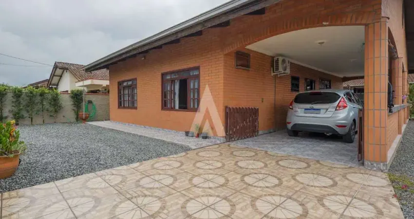 Casa com 4 quartos à venda na Otto Albano Ganzemuller, --, Vila Nova, Joinville