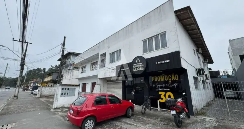 Prédio à venda na Rua Albano Schmidt, --, Boa Vista, Joinville